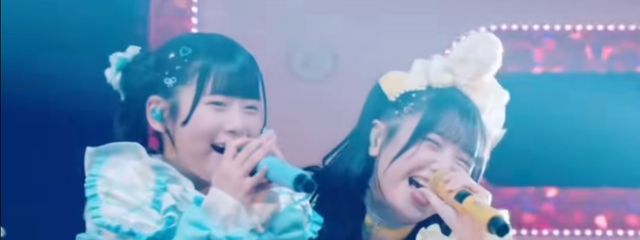 月岡りあ⌇🖤💄さんの壁紙画像