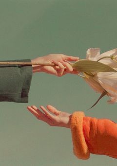 花が散っても君の香りがする