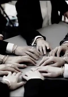 腐った関係のゆきおとこ。