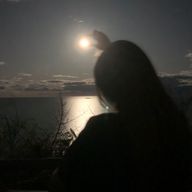 ︎ ︎𝓯𝓾𝓵𝓵𝓶𝓸𝓸𝓷さんのアイコン画像