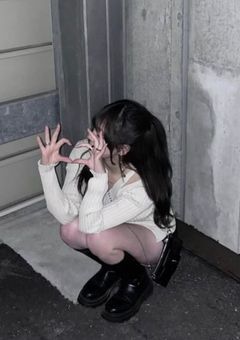 好き に ならない はず だった のに 、