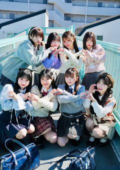 キューストに愛されている私ですが、笑瑠だけ愛してみた