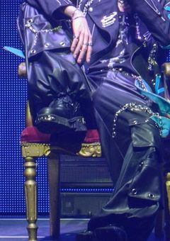 シスコンの治し方を教えてください＿。