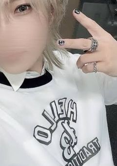 イケメンでメロいけど過保護な兄です