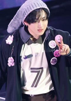 腐男子だから、陰で見守る陰キャしてたのに気がついたらイケメン達から狙われていた件について