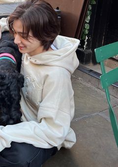 隣の席の転校生