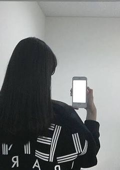 ใขใใชใฟใชๅฝผๅฅณใฏBTSใฎBG