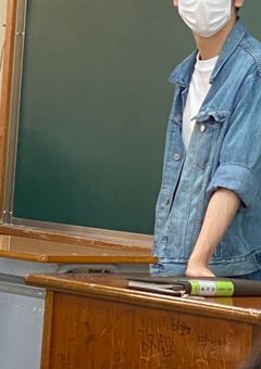 先生、振り向いてよ