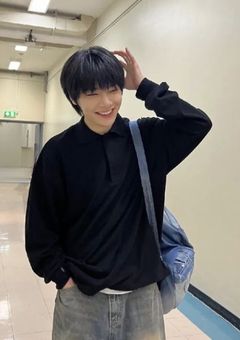 目を覚ましたら男子高校生になっていました