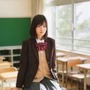 山下美月