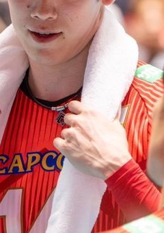 私の先輩は盗撮魔