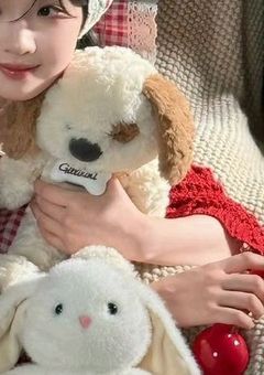       B e l o v e d  G i r l  .