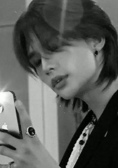 " 僕じゃダメ..?"