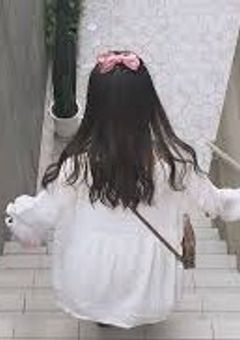 な　に　わ　の　マ　ネ　愛　さ　れ　て　ま　す