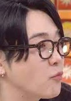 お　隣　さ　ん　ガ　チ　ャ　外　れ　ま　し　た　.