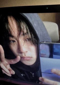 届かないのに愛しくて