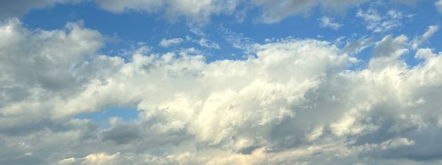 五月雨@低浮上さんの壁紙画像