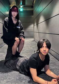 狼兄弟の愉快な日常物語 in Instagram。