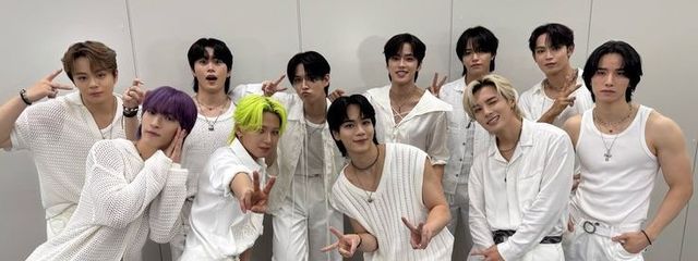 莉央さんの壁紙画像