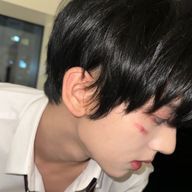 σ̴̶̷̤ . σ̴̶̷̤ ♡さんのアイコン画像