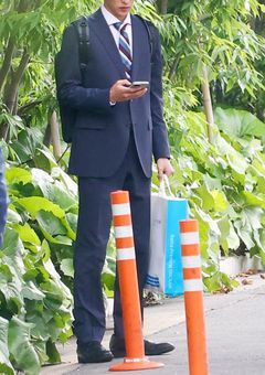 伝説のソロアイドル 、引退してマネやります .