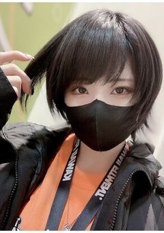 ある中性的なミステリアス歌い手はジャニーズに関係している......？