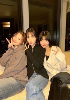 放課後の空に、まだ君がいる