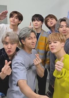 　ヒョン 且 アッパ やってます。