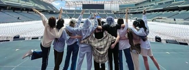 LILYさんの壁紙画像