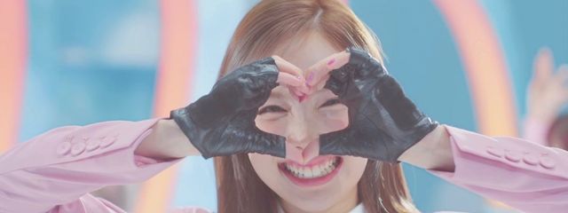 리나さんの壁紙画像