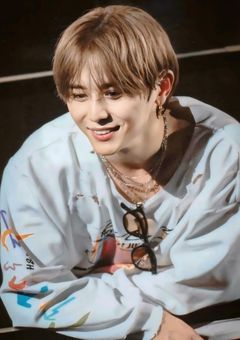 隣 の 山 田 く ん .