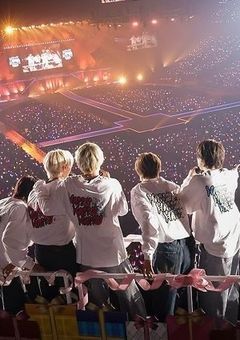 うちの学校のイケメン集団、何やら秘密があるようで。