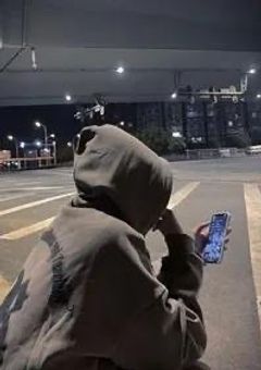 　" 君のいない朝をまだ知らない