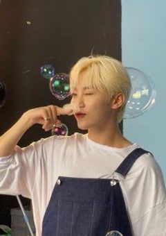 天才歌手の裏の顔