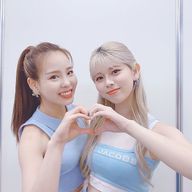 Rโค๐ผโคNiziUๆจใโคNiziUๅคงๅฅฝใโคใใใฎใขใคใณใณ็ปๅ