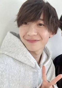 　君とたった18年間の恋　.