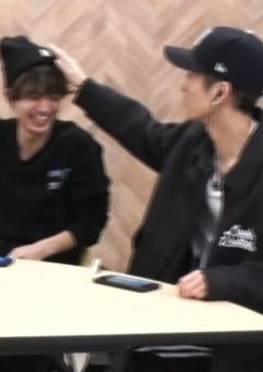 デキるライオンは今日も憂鬱　。