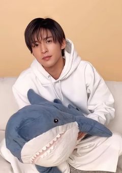 Became Ren's girlfriend