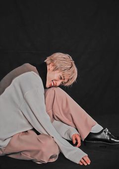 囲 わ れ た 未 来 に …