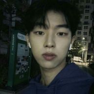  𝐦 さんのアイコン画像