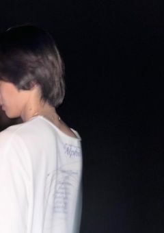 　ホストと秘密恋愛始めました　。