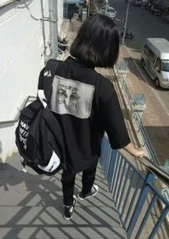 警察からアイドルに転職しました