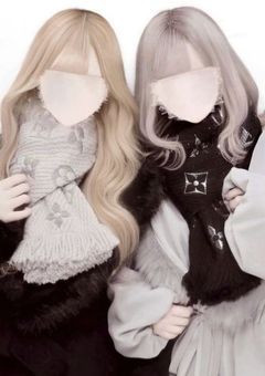 ♪      🎟️        !         tag