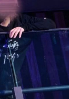 血  の  関  係   ,