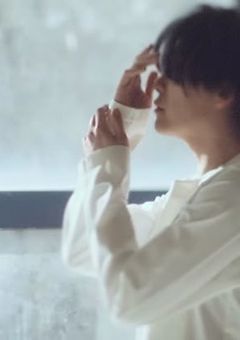 短 編