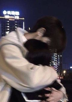 #B社のアーティスト、メロかった件　#短編集