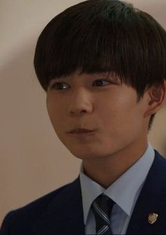 虐められている君