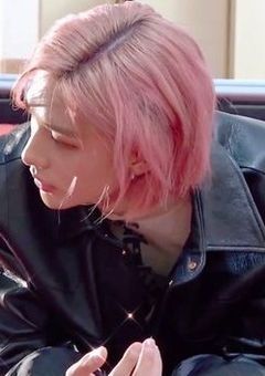 君の隣で一生を終えるのが俺の今世の夢ですね