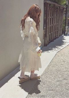ボディーガードは小さな女の子