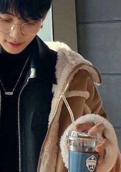 “ 私 が 堕 と し た の は …  ”